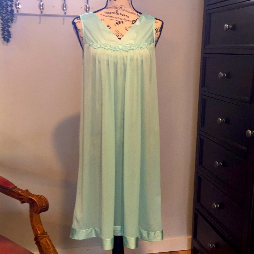 Vanity Fair nightgown vintage